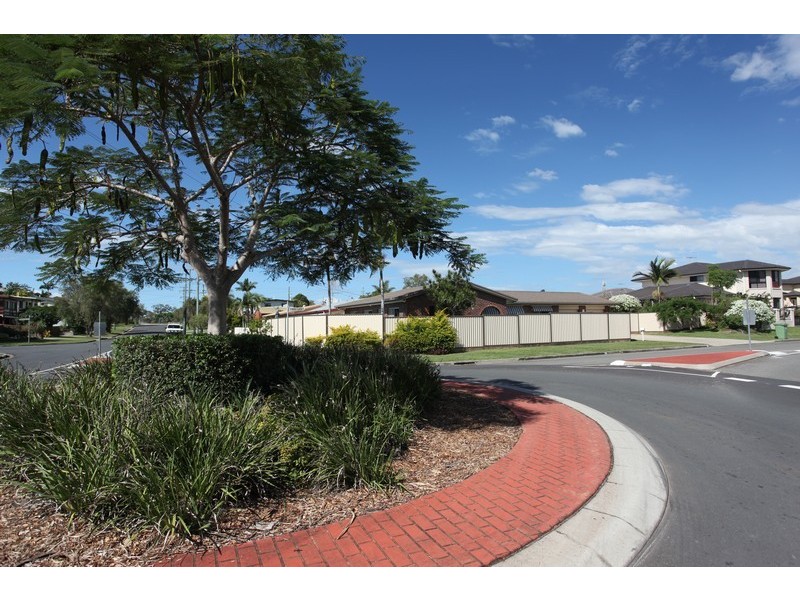 10 Finnegan Street, Rothwell QLD 4022