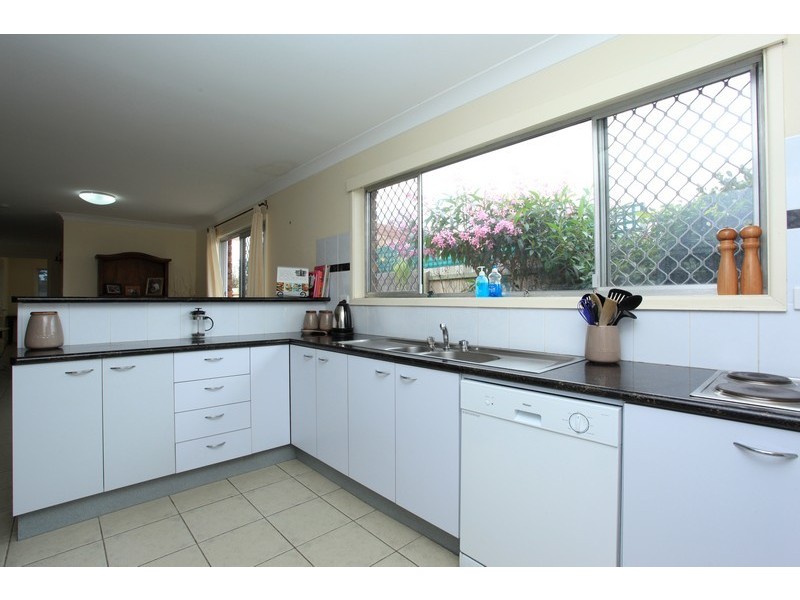 10 Finnegan Street, Rothwell QLD 4022