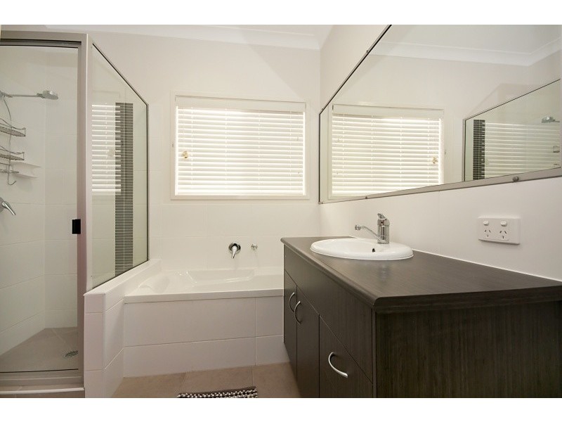 8 Midyim Street, North Lakes QLD 4509
