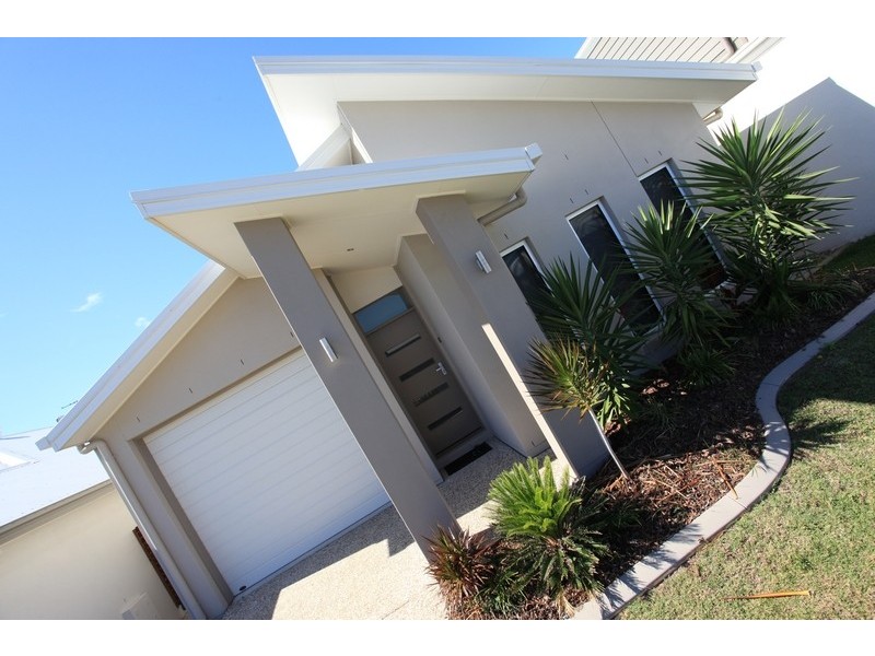 8 Midyim Street, North Lakes QLD 4509