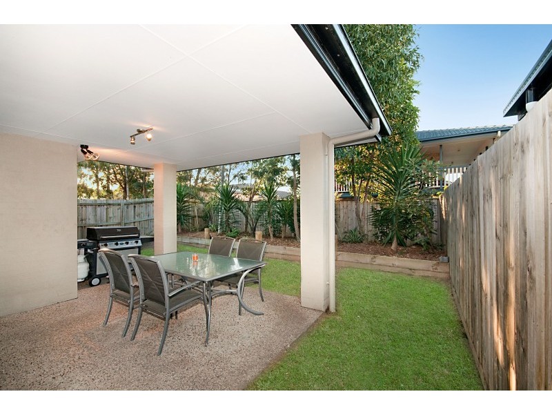 18 Echidna Parade, North Lakes QLD 4509