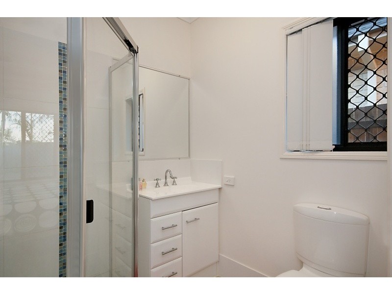 18 Echidna Parade, North Lakes QLD 4509