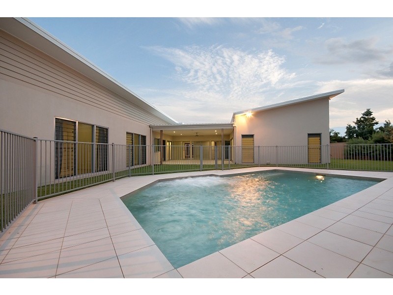 11 Lagoon Court, Murrumba Downs QLD 4503