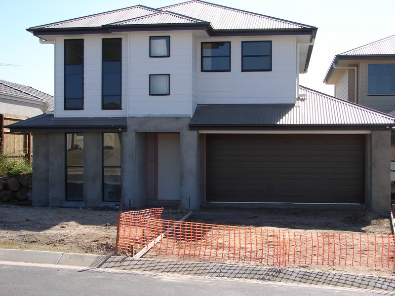 1a First Street, North Lakes QLD 4509