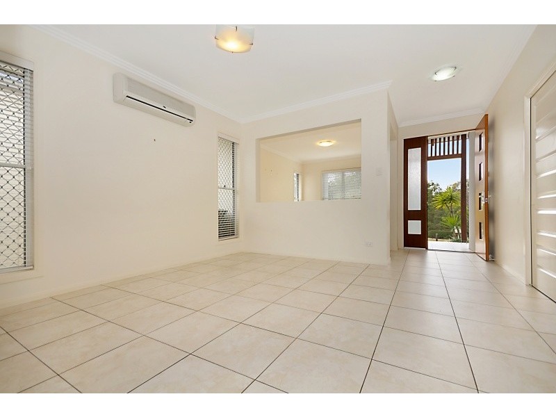 17 Whitebeech Court, North Lakes QLD 4509