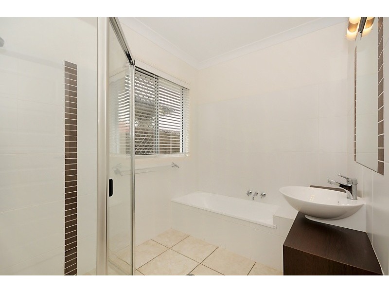 17 Whitebeech Court, North Lakes QLD 4509