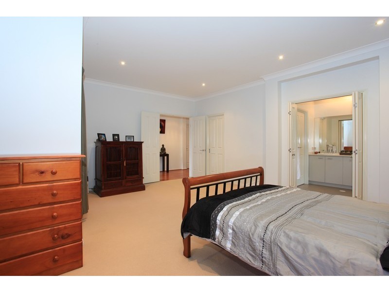 14 Hoya Close, North Lakes QLD 4509
