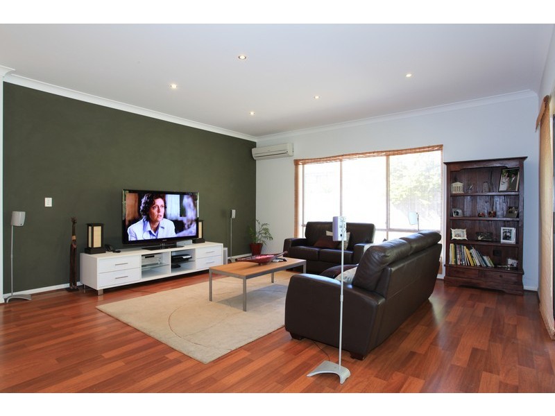 14 Hoya Close, North Lakes QLD 4509