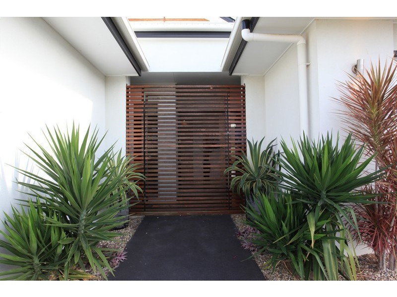 21 Foambark Street, North Lakes QLD 4509