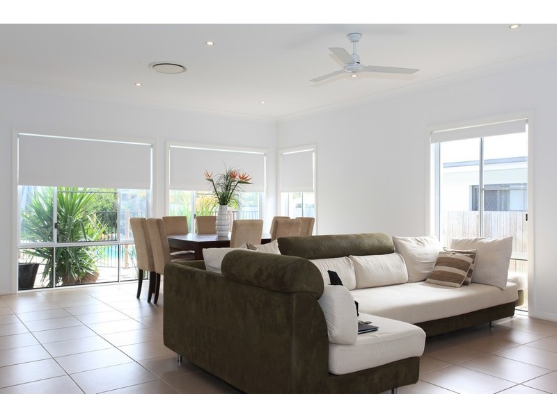 21 Foambark Street, North Lakes QLD 4509