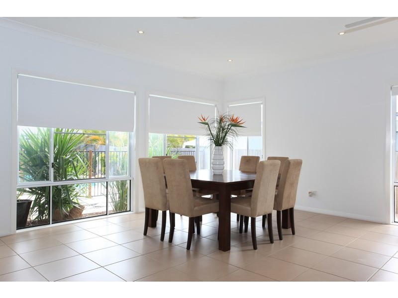 21 Foambark Street, North Lakes QLD 4509