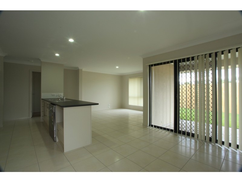 13 Tarragon Parade, Griffin QLD 4503