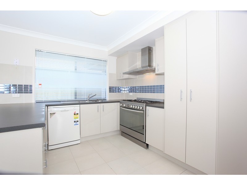 22 Daintree Circuit, North Lakes QLD 4509