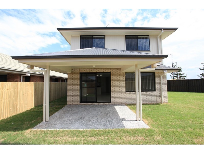 22 Daintree Circuit, North Lakes QLD 4509