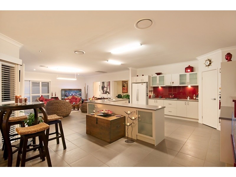 14 Pratincole Close, Mango Hill QLD 4509