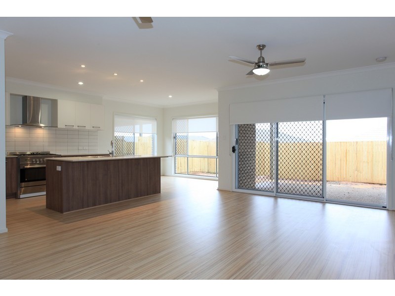 21 Moonie Crescent, North Lakes QLD 4509