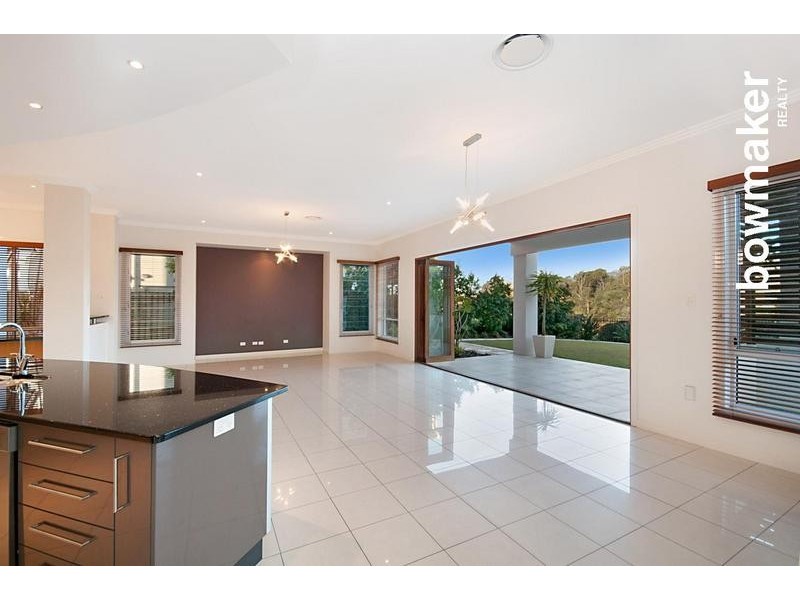 24 Sandpiper Avenue, North Lakes QLD 4509