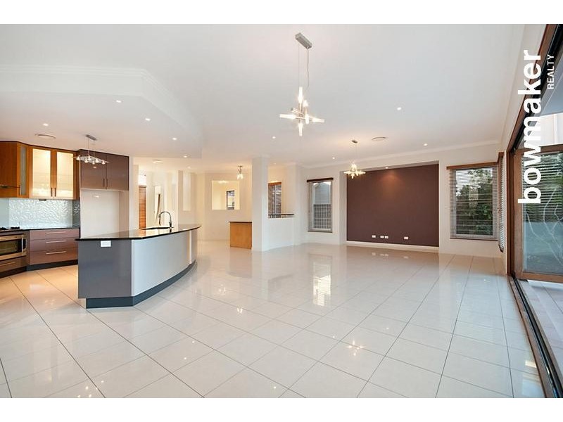 24 Sandpiper Avenue, North Lakes QLD 4509