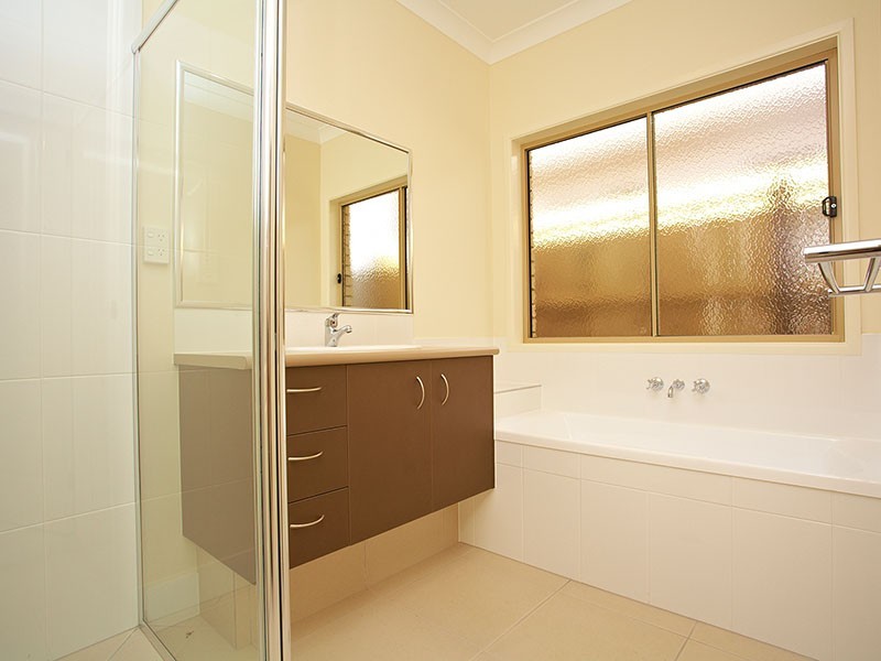 11 Calder Street, North Lakes QLD 4509