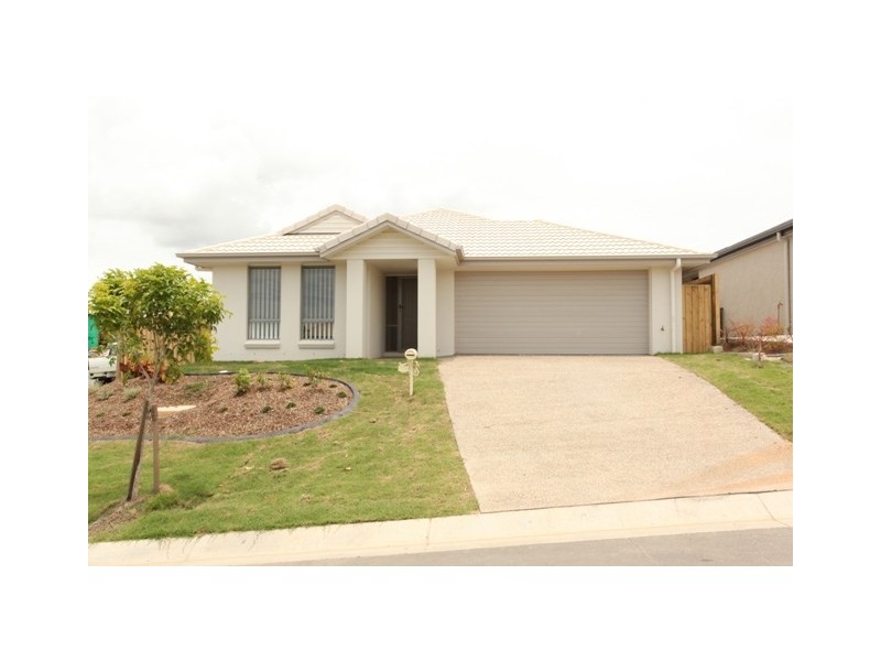 40 Severn Crescent, North Lakes QLD 4509