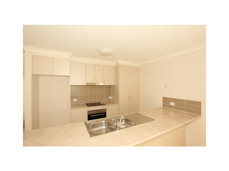 40 Severn Crescent, North Lakes QLD 4509