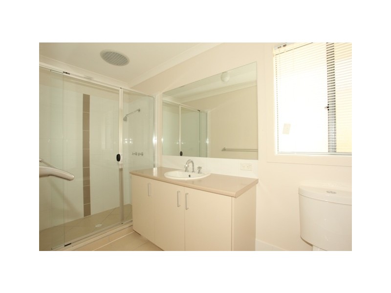 40 Severn Crescent, North Lakes QLD 4509