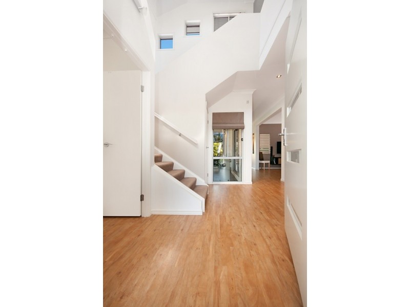 3 Appleby Close, North Lakes QLD 4509