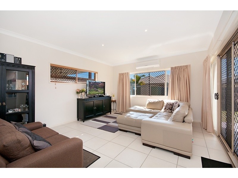 7 Kennedia Court, North Lakes QLD 4509
