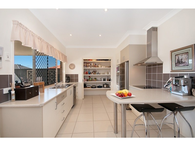 7 Kennedia Court, North Lakes QLD 4509