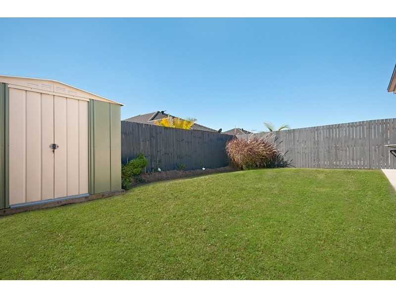 7 Kennedia Court, North Lakes QLD 4509