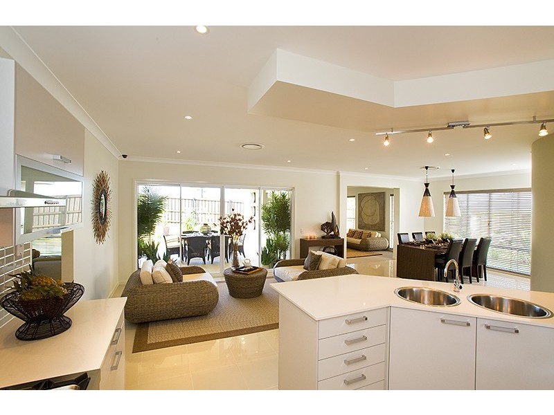 3 Eaton Close, North Lakes QLD 4509