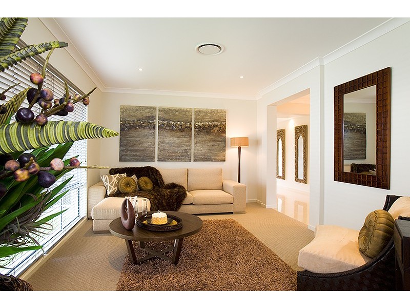 3 Eaton Close, North Lakes QLD 4509