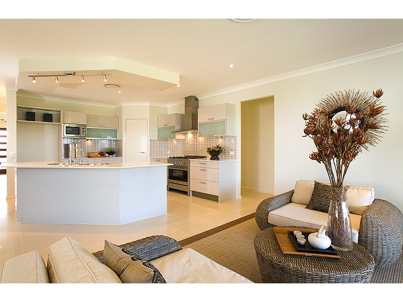 3 Eaton Close, North Lakes QLD 4509