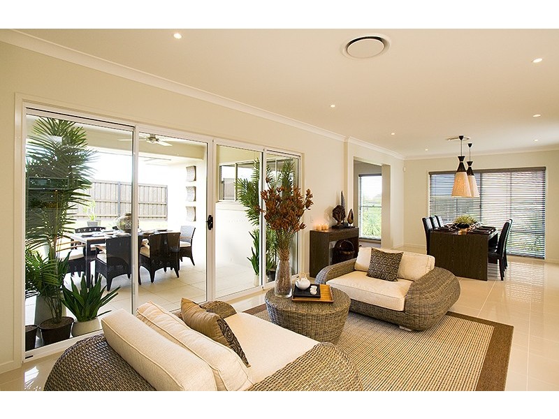 3 Eaton Close, North Lakes QLD 4509