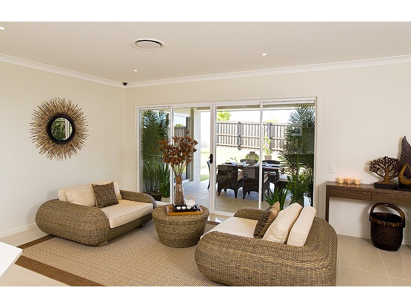 3 Eaton Close, North Lakes QLD 4509