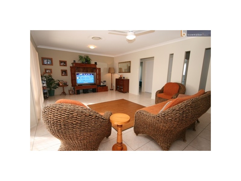 19 Heathcote Avenue, North Lakes QLD 4509