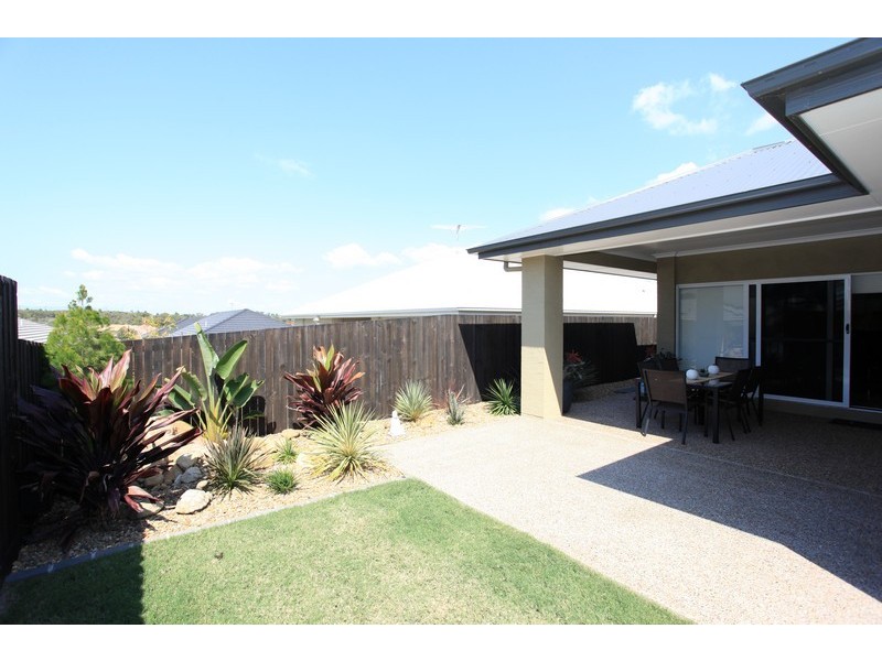 6 Price Street, North Lakes QLD 4509