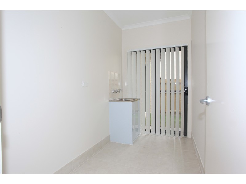 63 Astley Parade, North Lakes QLD 4509