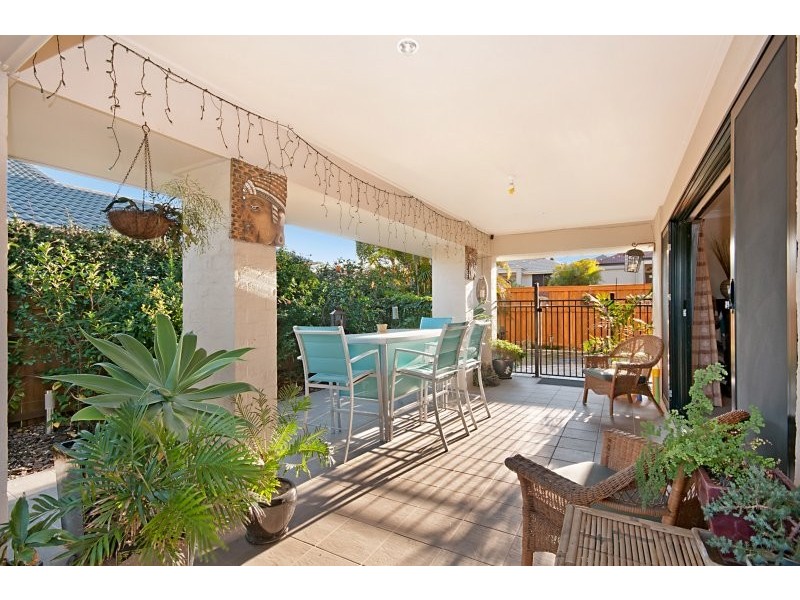2 Burgan Place, North Lakes QLD 4509