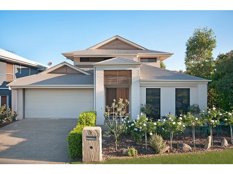 2 Burgan Place, North Lakes QLD 4509