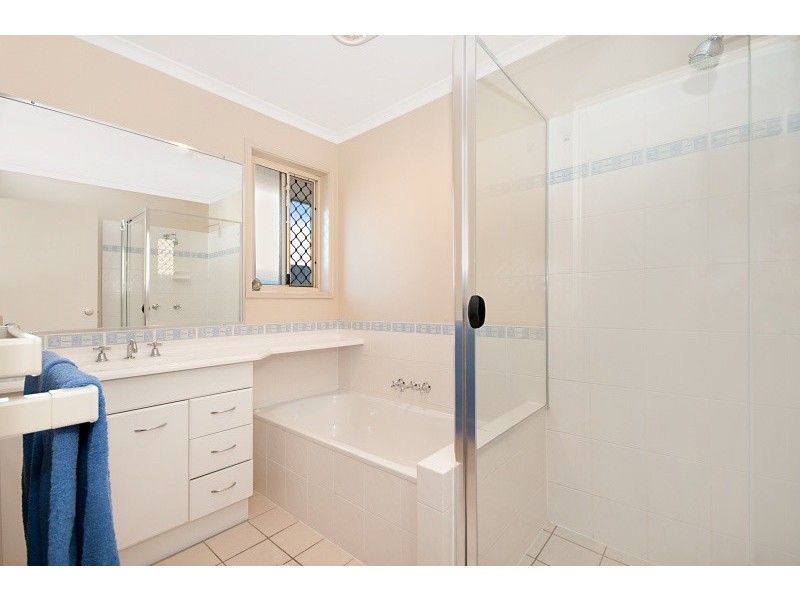 10 Saffron Court, North Lakes QLD 4509