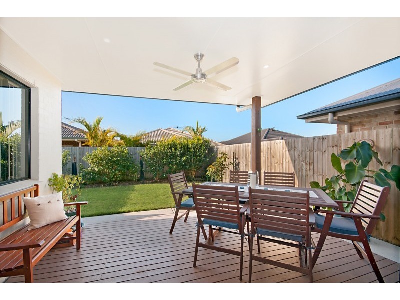 5 Kennedia Court, North Lakes QLD 4509