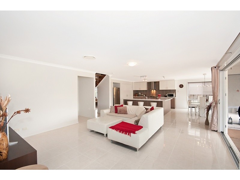 47 Kurrajong Circuit, North Lakes QLD 4509