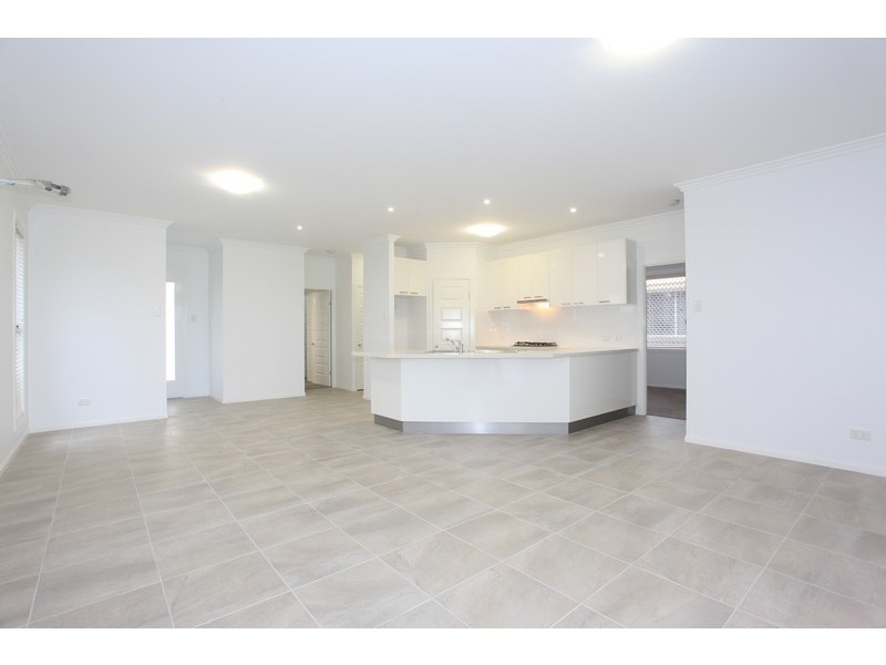 23 Merion Crescent, North Lakes QLD 4509