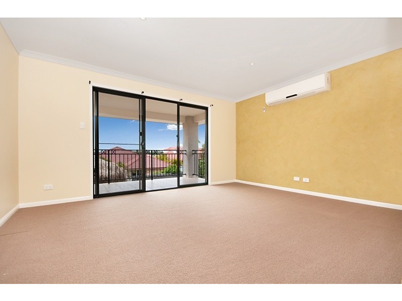 1 Willandra Parade, North Lakes QLD 4509