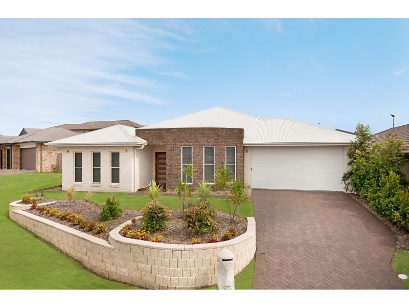 10 Calder Street, North Lakes QLD 4509