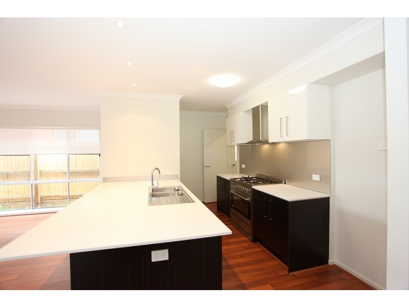 109 Mackintosh Drive, North Lakes QLD 4509