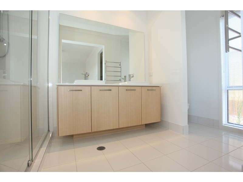 41 Riviera Crescent, North Lakes QLD 4509