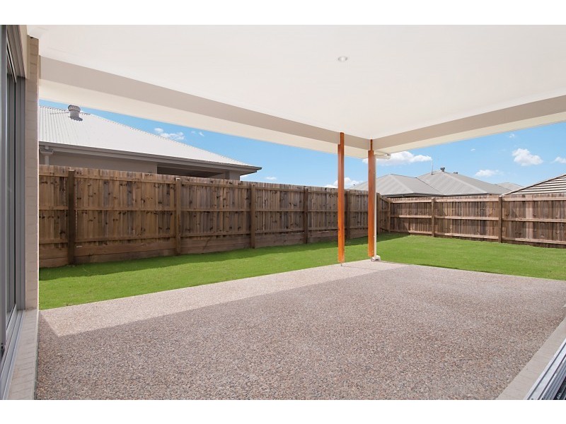 4 Merion Crescent, North Lakes QLD 4509