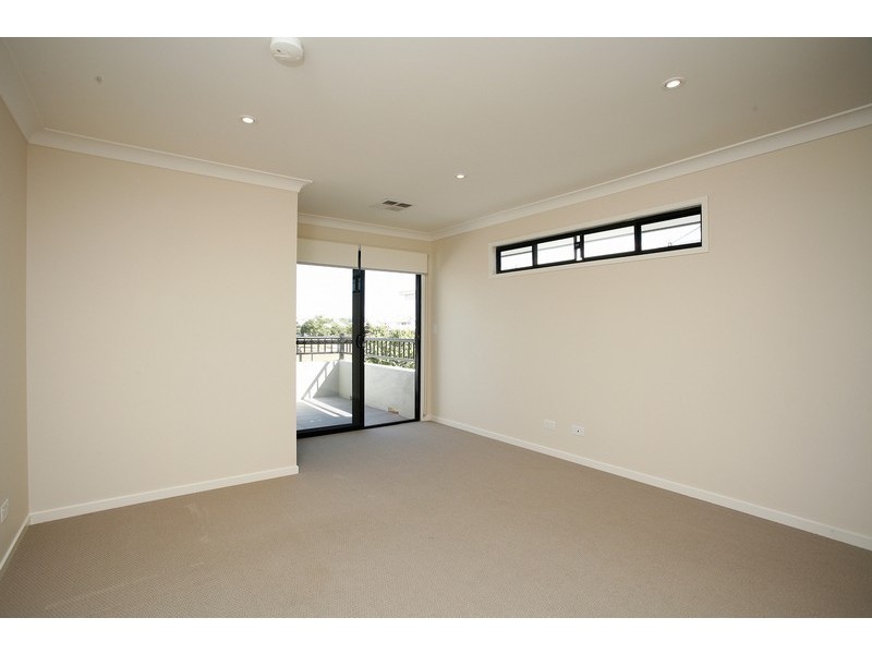 76 Elkington Circuit, North Lakes QLD 4509